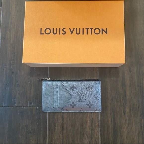 LOUIS VUITTON Tiaga Silver Gray Card Holder Coin Case - Picture 1 of 9